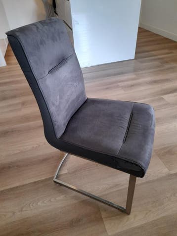 Eetkamerstoel 6 stuks gratis