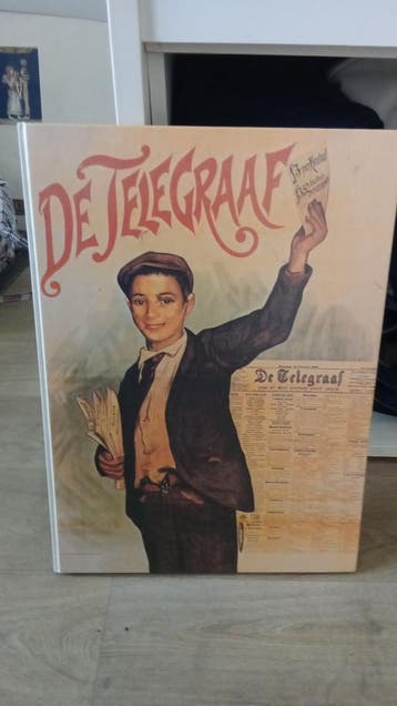 Honderd jaar de Telegraaf van 1893 tot 1993 voor de liefhebb