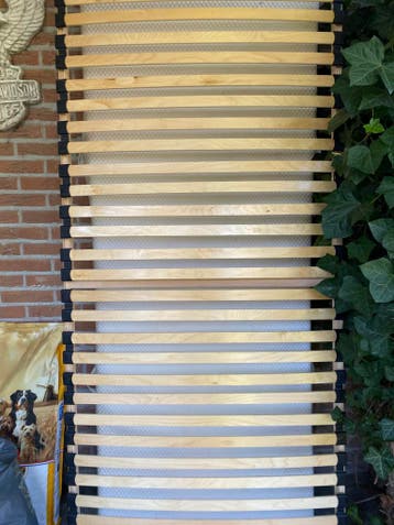 Lattenbodem + dik matras