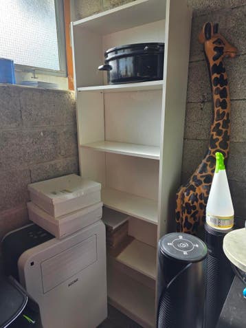 Niet al te grote boekenkast