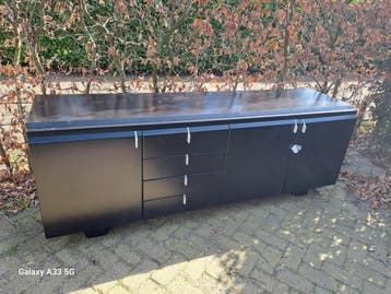 Gratis dressoir