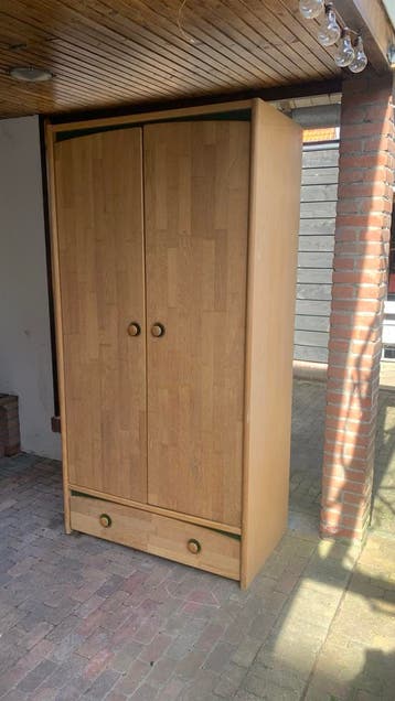 Kledingkast (hout, 2-deurs + lade)