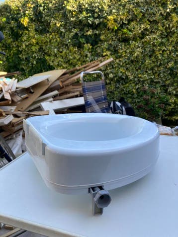 Gratis ophalen: toiletbrilverhoger