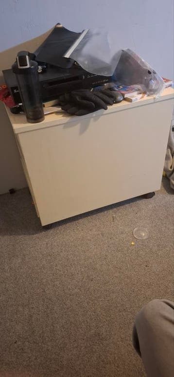 Ladenkast als oud ijzer gratis af te halen