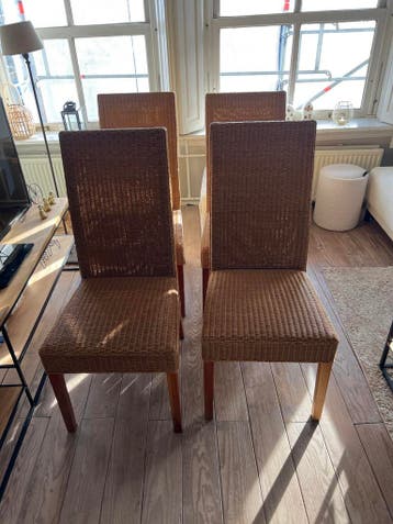 Set van 4 rieten eetkamerstoelen