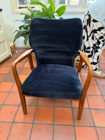 Gratis - Twee blauwe velours stoelen