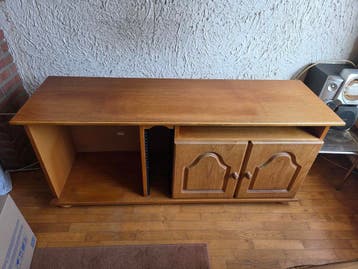 Eiken houten tv meubel 136x41x60