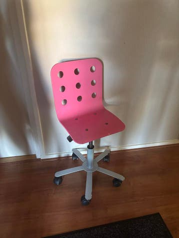 Roze IKEA Bureaustoel - Ideaal voor Kinderkamer/Thuiswerkple