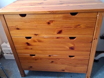 Ladenkast met 3 diepe laden van hout