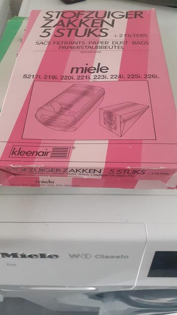 Stofzuigerzakken  zie omschrijving