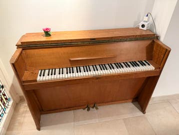 Vintage Piano - Gebruikt