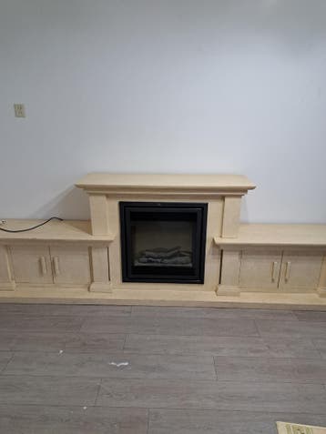 Tv-meubel met open haard en kast