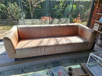 Lederen bank cognac kleur