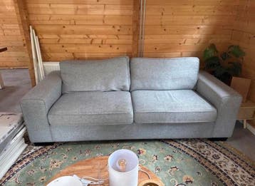 Comfortabele Bank Grijs - Gratis!