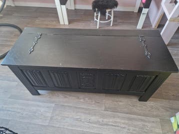 Zwarte houten kist 120 cm breed