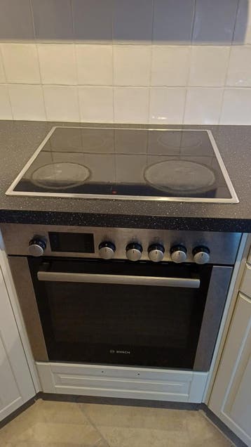 Bosch oven/ kookplaat keramisch GRATIS AFHALEN