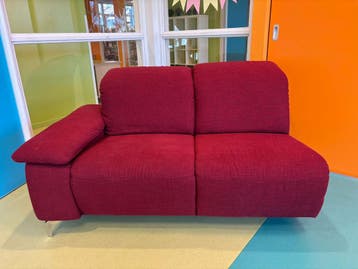 Bankje met verstelbare leuningen