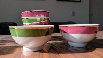 Set van 6 kleurrijke vintage schaaltjes