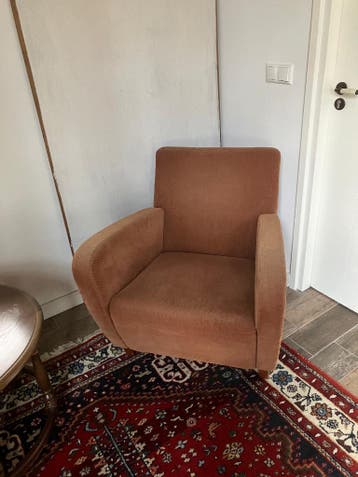 Moderne bruine fauteuil