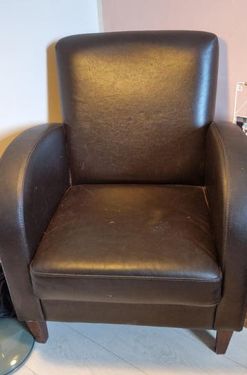 Gratis leren fauteuil