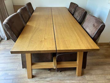 Grote Eettafel met 6 stoelen