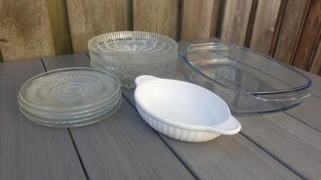 Borden en ovenschaaltjes