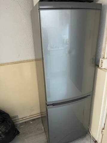 Koelkast met vriesvak