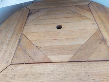 Buitentafel voor parasol