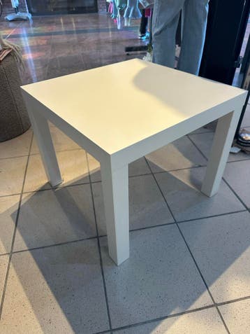 IKEA LACK bijzettafel wit