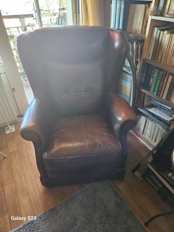 Nette fauteuil gratis af te halen in Breda