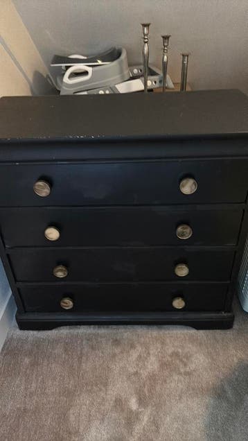 Zwarte Lade kast GRATIS