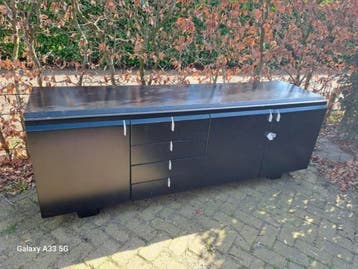 Gratis dressoir
