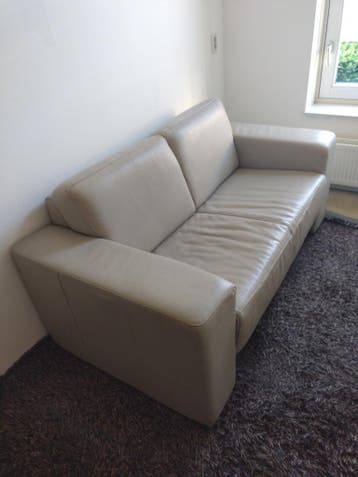 Beige Leren Bank - Comfortabel en Stijlvol