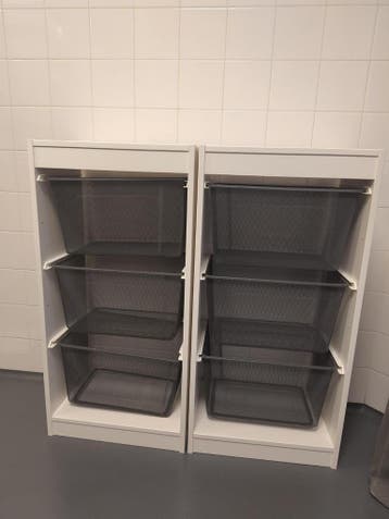 Vier IKEA Trofast kasten met bakken gratis MOET NU WEG