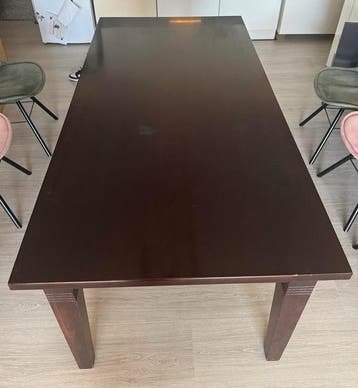 Robuuste eettafel voor 4-6 personen - Donkerbruin hout