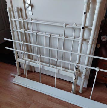 Ikea Tromsnes eenpersoonsbed met lattenbodem