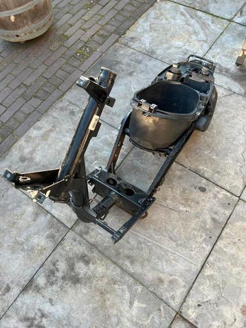 (Gezocht) gilera stalker frame