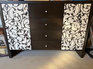 Dressoir kast met deuren en lades