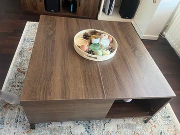 Salontafel van samengedrukt donkerbruin hout