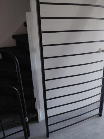 Oud ijzeren bedframe - ideaal voor recycling of project