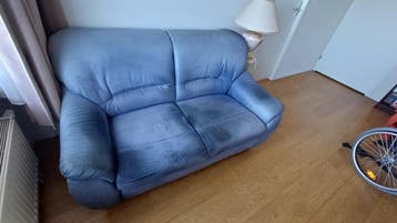 2-zits bank lichtblauw