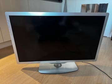Philips 40” LCD TV