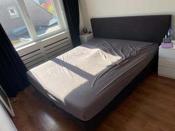 Boxspring 180x210 met matras