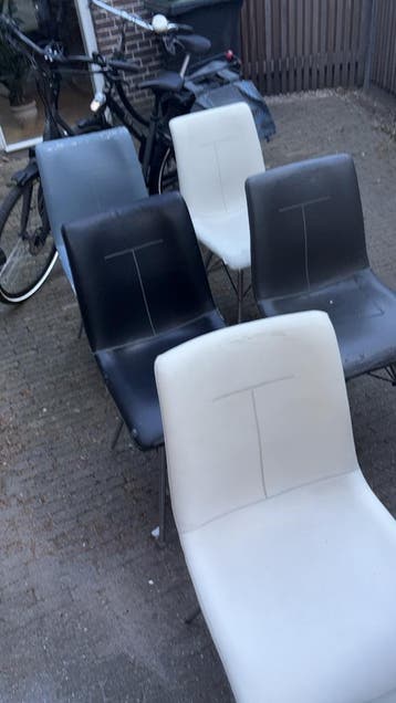5x XOOON Ambra Eetkamerstoelen - Zwart, Wit, Grijs, Blauw