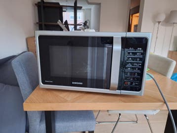 Samsung combimagnetron (ovenfunctie kapot) gratis
