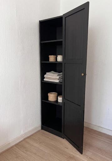 Zwarte kledingkast - gratis af te halen