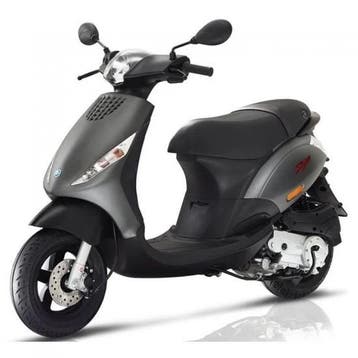 Scooters zonder 123 gezocht