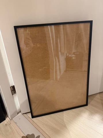 Grote fotolijst gratis af te halen