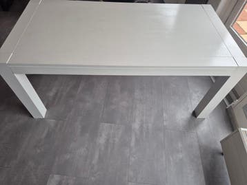 Eetkamertafel  180 x90
