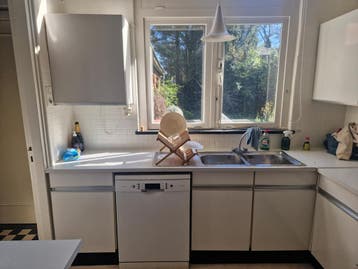 Complete keuken (excl. apparatuur) met gratis koelkast